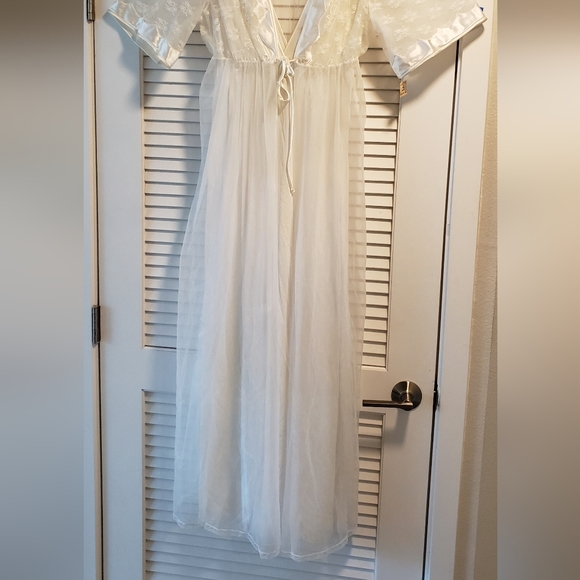 Vintage Nightgown Robe Sears 1960s 1970s Large - Picture 3 of 7